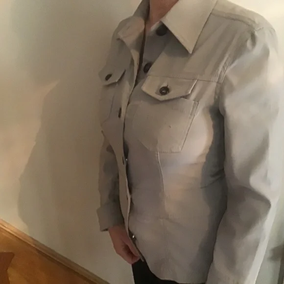 Jacket - Picture 7 of 7